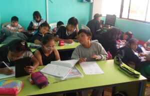 Ecuador- SOSTEGNO EDUCATIVO E ALIMENTARE A BAMBINI E ADOLESCENTI VULNERABILI